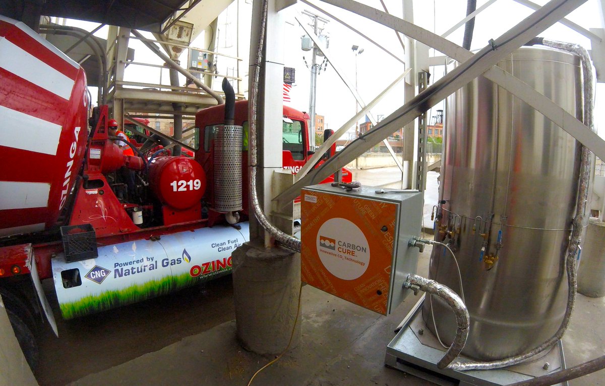 CarbonCure's tweet photo. #CarbonCure is thrilled to participate in a winning regional direct air capture (DAC) Hub proposal, led by  @UofIllinois, selected to receive about $3M USD in funding from the U.S. Department of @ENERGY  to study this #DACHub’s feasibility.

Learn more: https://t.co/FApNRvOYio https://t.co/VEwZ9st4FR