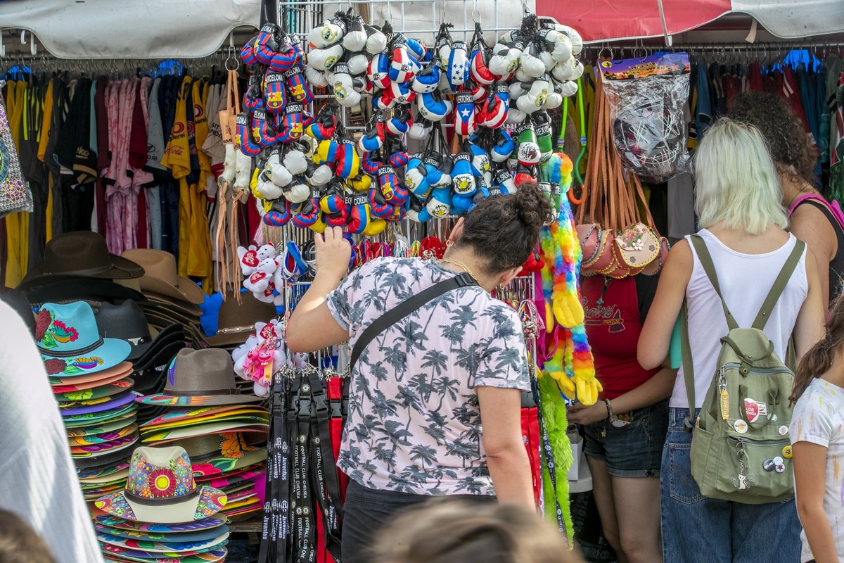 AroundLou's tweet photo. WorldFest begins in TWO WEEKS! 🎉 Get ready to indulge in all the sights, sounds, and flavors of more than 100 cultures represented in downtown Louisville! https://t.co/PpHdNcJyKv
#WorldFestLou https://t.co/InKCq0CYG0