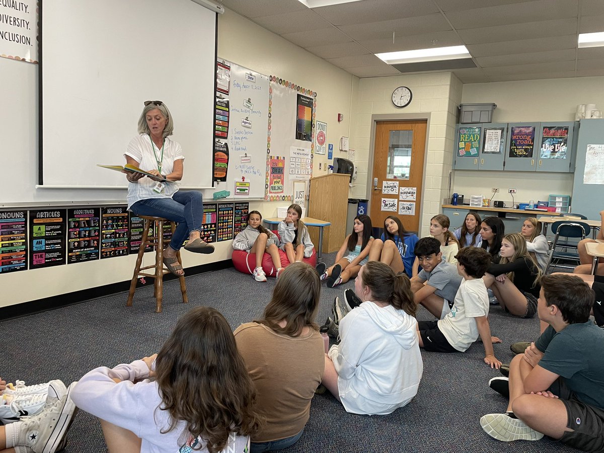 Kicking off the first day of our Fun Friday read aloud series with “The Legend of Rock Paper Scissors” by <a href="/DrewDaywalt/">Drew Daywalt</a> . Our <a href="/sms8west/">sms8west</a> students agree—you’re never too old to hear a story. <a href="/MrsB_SMS8/">JBornhorst</a> #coteaching #DreamTeam #D25ItsPersonal