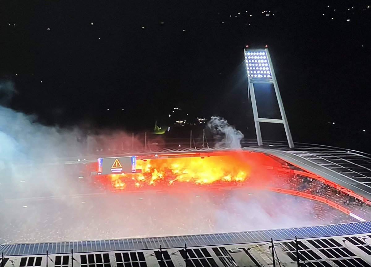 Feuer unterm Dach. #SVWFCB