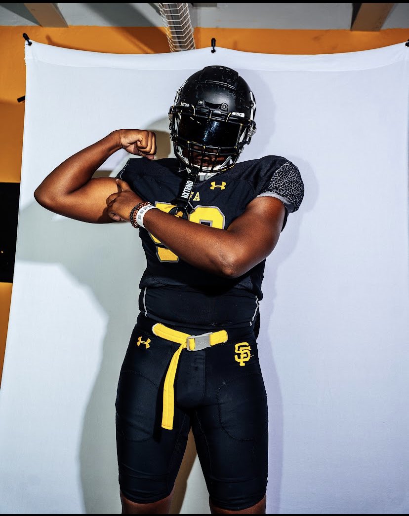 HairstonKyon's tweet photo. Statement Year‼️ #Year2 #Road2Natty🐯 @CoachMessay @CoachJdubSFA https://t.co/LigsYgk7J7