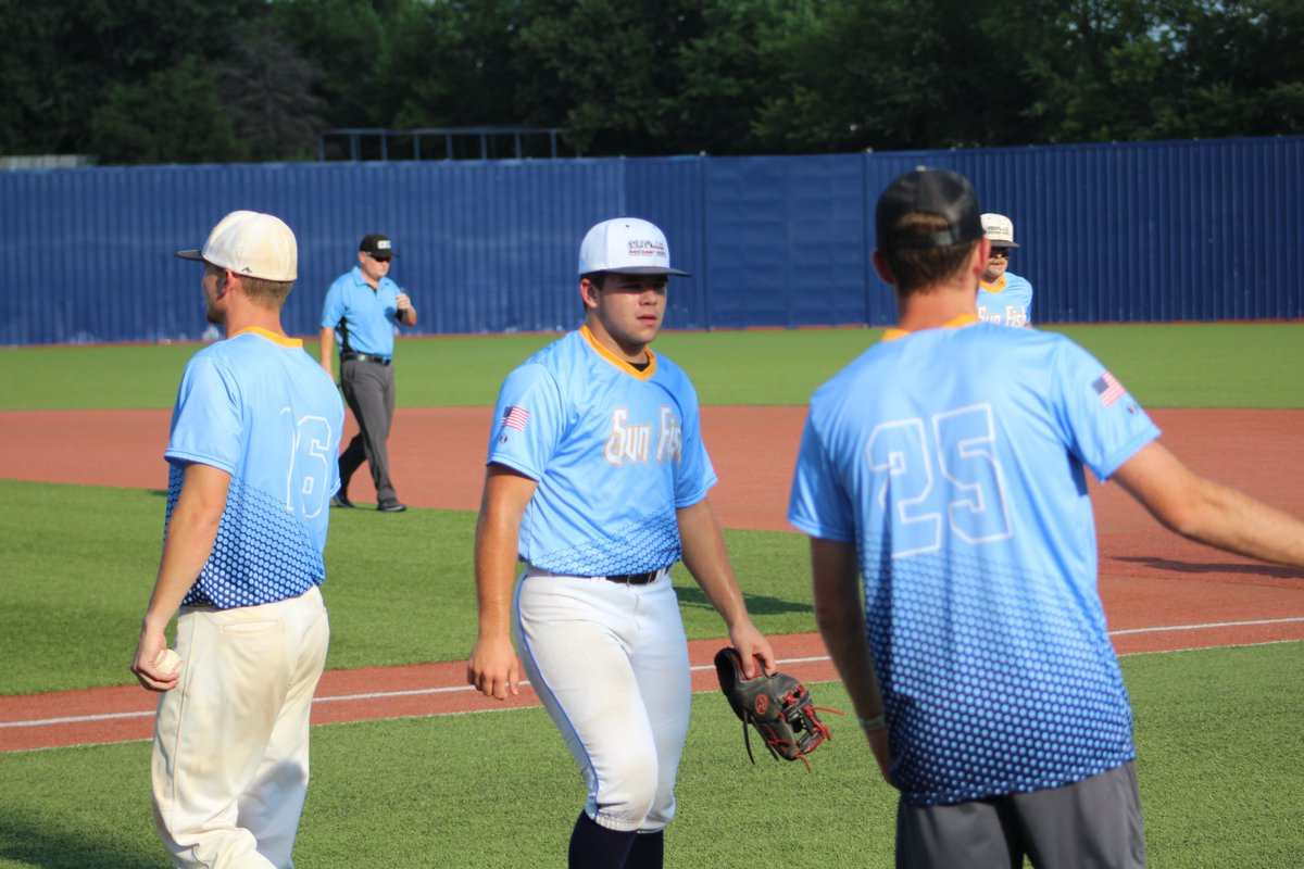 Sho-Me Sunfish (@shosunfish) on Twitter photo #26 Aaron Gross
Pitched to contact and it worked every single time.
Going to be a College of the Ozarks Freshman this Fall, from Forsyth, MO.
21.1 IP, 1.26 ERA, 1.21 WHIP, 13.41 P/IP, .696 S%
18 of his 21.1 Innings had 0 Walks.
<a href="/CofOSports/">@CofOSports</a>
<a href="/CofOBaseball/">CofO Baseball</a>
<a href="/aaron_gross16/">Aaron Gross</a> #26 Aaron Gross
Pitched to contact and it worked every single time.
Going to be a College of the Ozarks Freshman this Fall, from Forsyth, MO.
21.1 IP, 1.26 ERA, 1.21 WHIP, 13.41 P/IP, .696 S%
18 of his 21.1 Innings had 0 Walks.
<a href="/CofOSports/">@CofOSports</a>
<a href="/CofOBaseball/">CofO Baseball</a>
<a href="/aaron_gross16/">Aaron Gross</a>