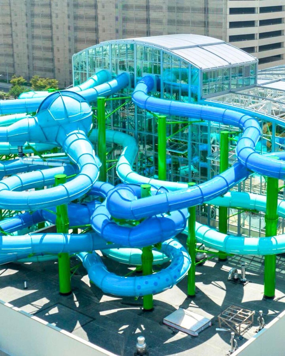 Experience the thrill of our indoor waterpark's awesome slides! 

Dive in and make a splash!

#IslandWaterpark #ACIslandWaterpark #ShowboatExperience #AtlanticCity #IndoorWaterpark #FunForAll