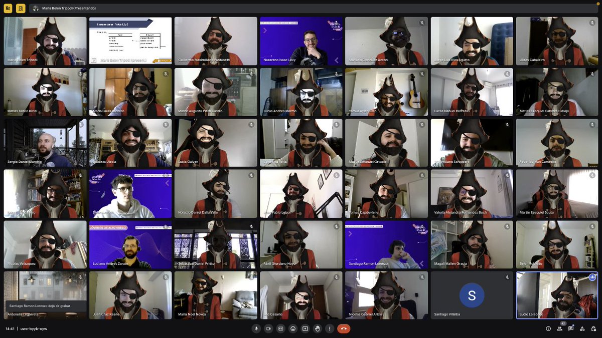 Probablemente sientan que recién embarcaron (?)... Pero esta experiencia ya despegó hace rato! ✈️
#JóvenesDeAltoVuelo #SomosEscuela