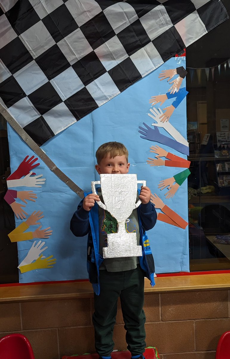 Look what we did! Finished the <a href="/readingagency/">The Reading Agency</a> #SummerReadingChallenge <a href="/librariesmoray/">@librariesmoray</a> #ElginLibrary (Though there probably ought to be a limit on how many dinosaur books you can read as part of it!)