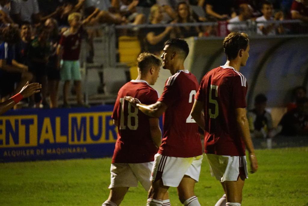 realmurciacfsad's tweet photo. PRETEMPORADA | 92’ | 1-4 | ¡𝗚𝗢𝗢𝗢𝗢𝗢𝗢𝗢𝗢𝗢𝗢𝗢𝗢𝗢𝗢𝗟 𝗗𝗘 𝗔́𝗟𝗘𝗫 𝗥𝗨𝗕𝗜𝗢! Resuelve delante del portero para hacer el cuarto.

#Pretemporada | #RealMurciaCF https://t.co/TF11LRE6FP