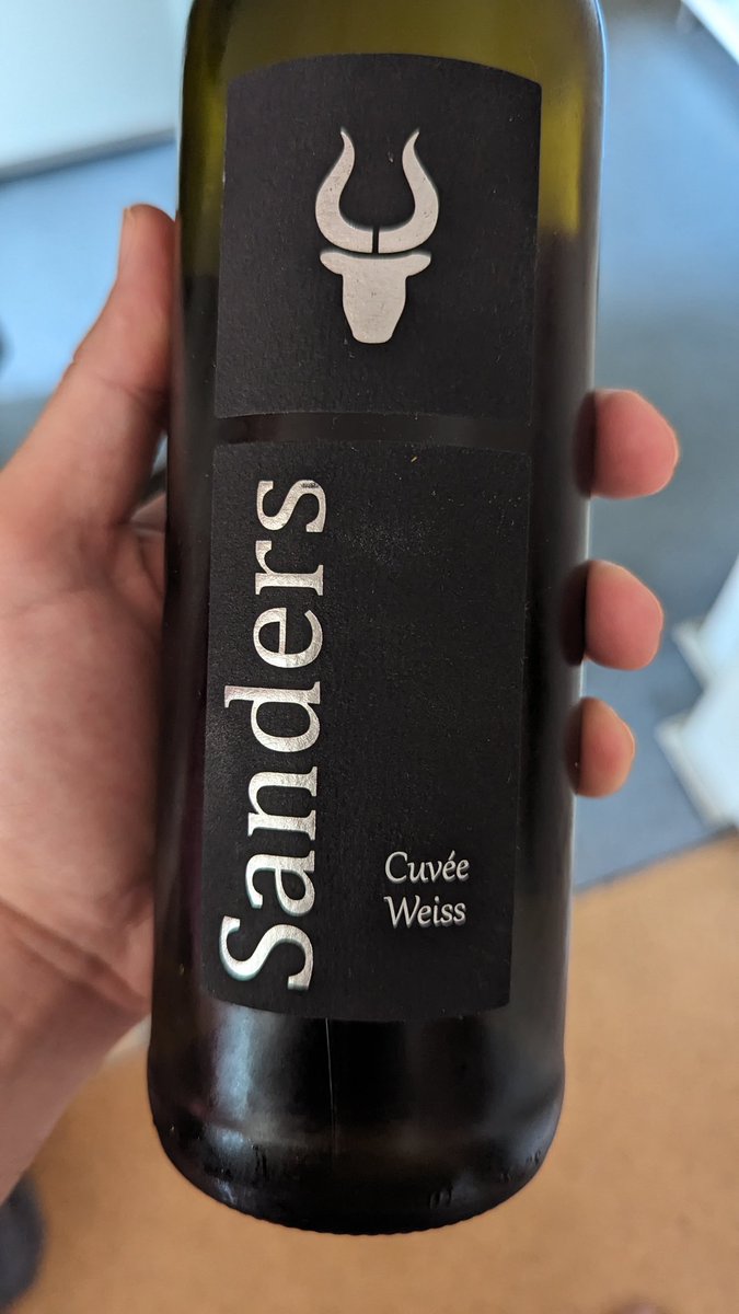 Hey <a href="/WeingutSanders/">Weingut-Sanders</a>, wie lange muss ich die Flasche ins Eisfach legen damit ich Sorbet habe?