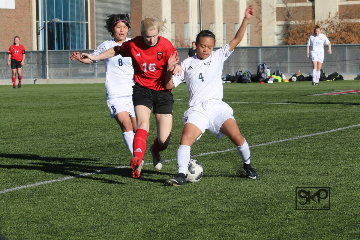 sleepykittypro2's tweet photo. The AMSL Playoffs are taking place at the Calgary Soccer Center this weekend on both Saturday and Sunday, with games scheduled for 12 pm and 3 pm. SKP will be present to capture action shots and team photos of the event. We are eagerly anticipating the outcome of the games!! https://t.co/spztxNSvAc