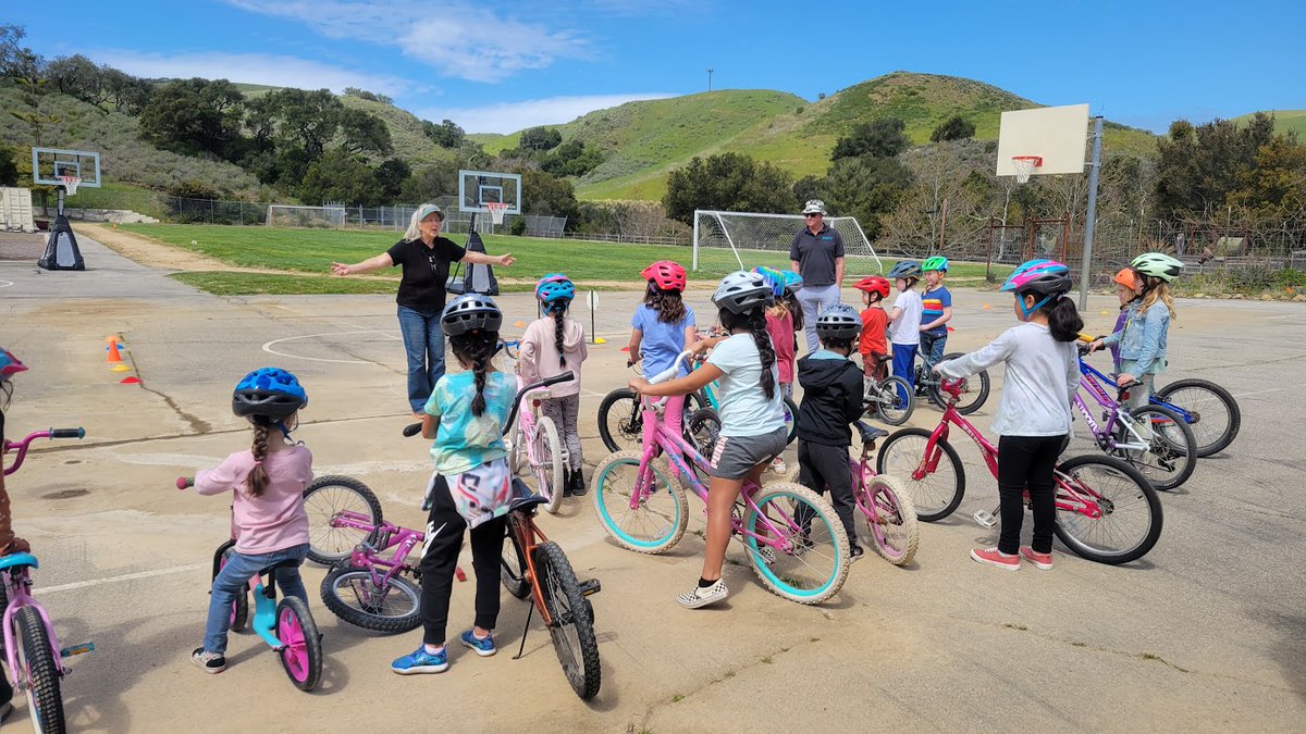 Yardi's tweet photo. MOVE Santa Barbara County is a Yardi-supported nonprofit promoting alternative transport, such as walking, cycling and public transit. Join the movement toward an earth-friendly future: https://t.co/G6msogcPEC #YardiBlog #CSR #GoGreen #YardiNonprofit #SantaBarbara #California https://t.co/yzFE92H31c