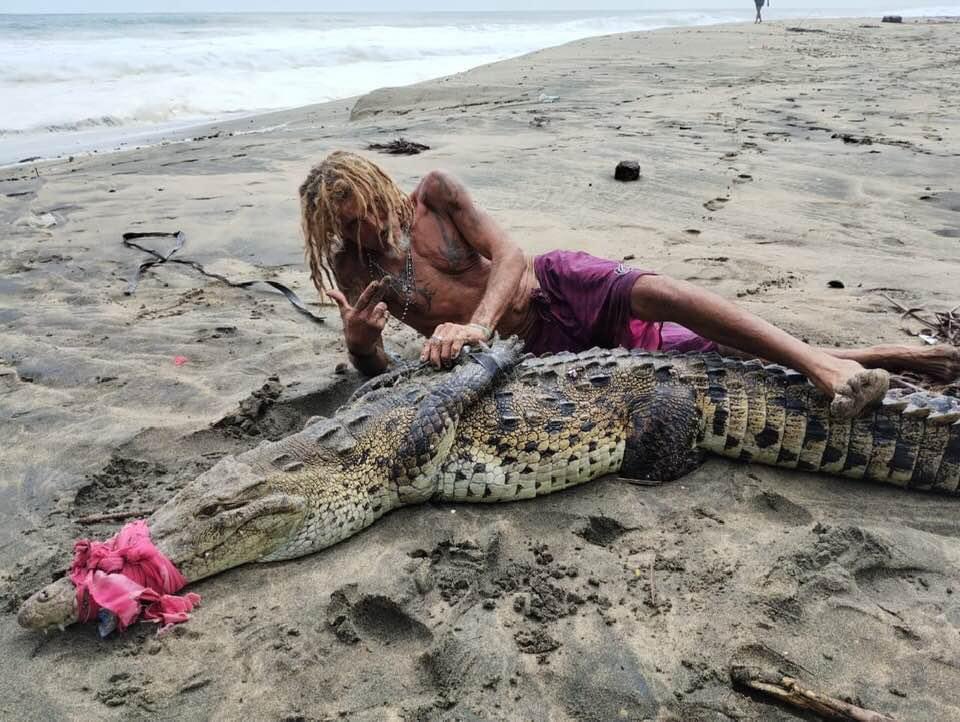 out of context acapulco (@nocontextacap) on Twitter photo 