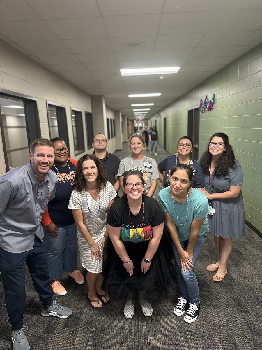 Kendra Parker (@kparkercfisd) on Twitter photo Had a fabulous week with these amazing <a href="/SpragueCubs/">SpragueCUBS</a> Social Studies teachers! Had a fabulous week with these amazing <a href="/SpragueCubs/">SpragueCUBS</a> Social Studies teachers!