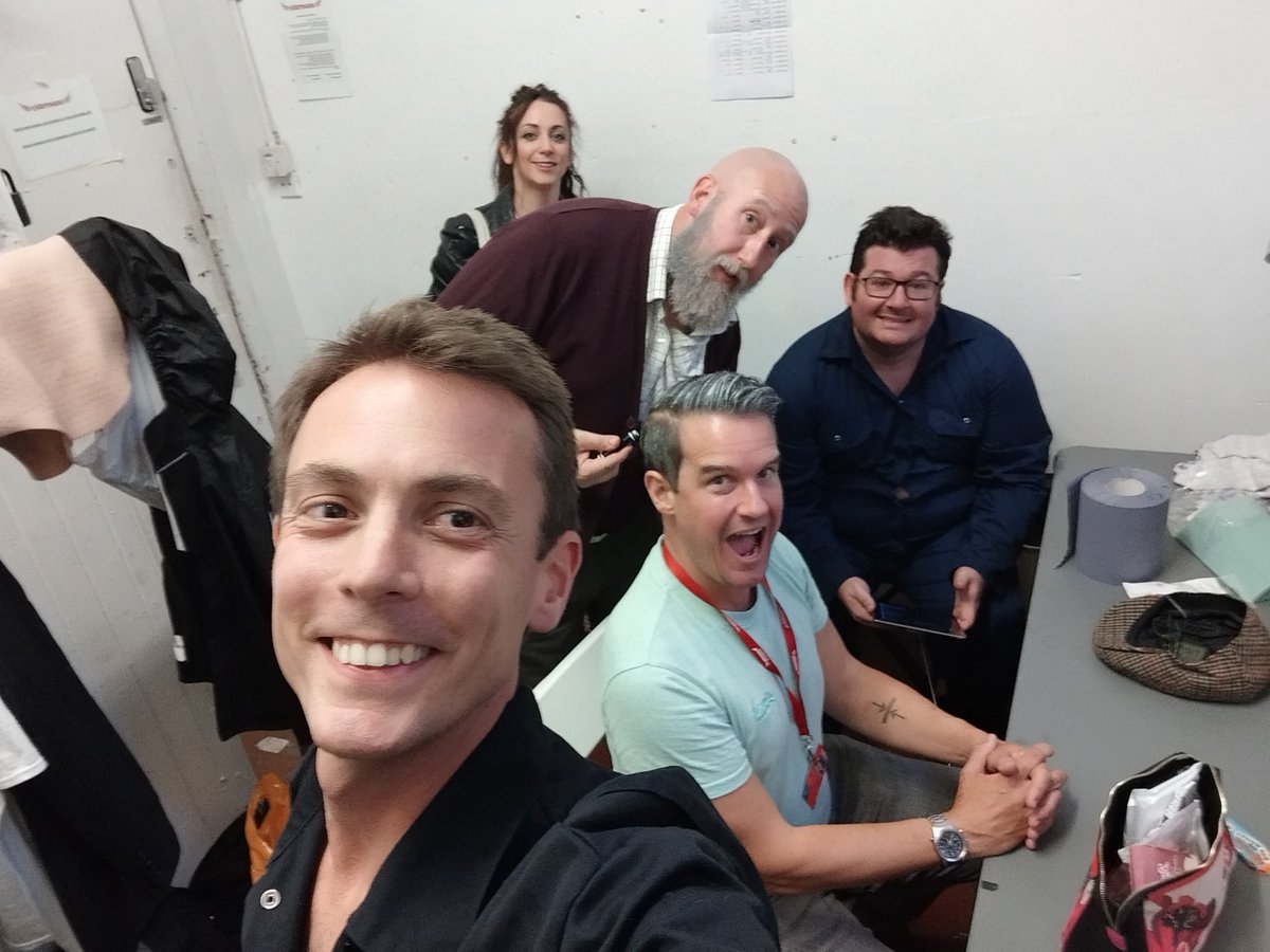 1984theshow tweet media