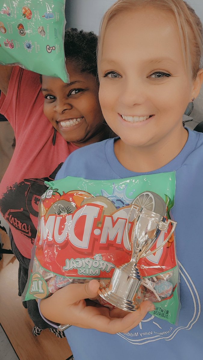 Mrs. Kidwell or Mrs. K tweet media