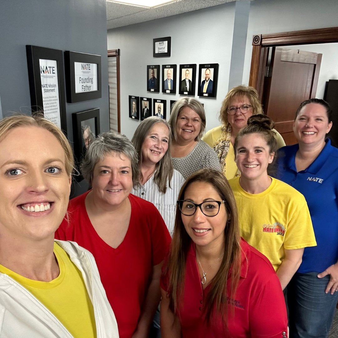Vice President & COO Lesley Liarikos from Tower Systems, Inc. stopped by the NATE administrative office in Watertown, South Dakota, on August 18, 2023. It was so good to see you, Lesley. Thank you for stopping by and have a safe trip home! #natesafety @towersystemsinc