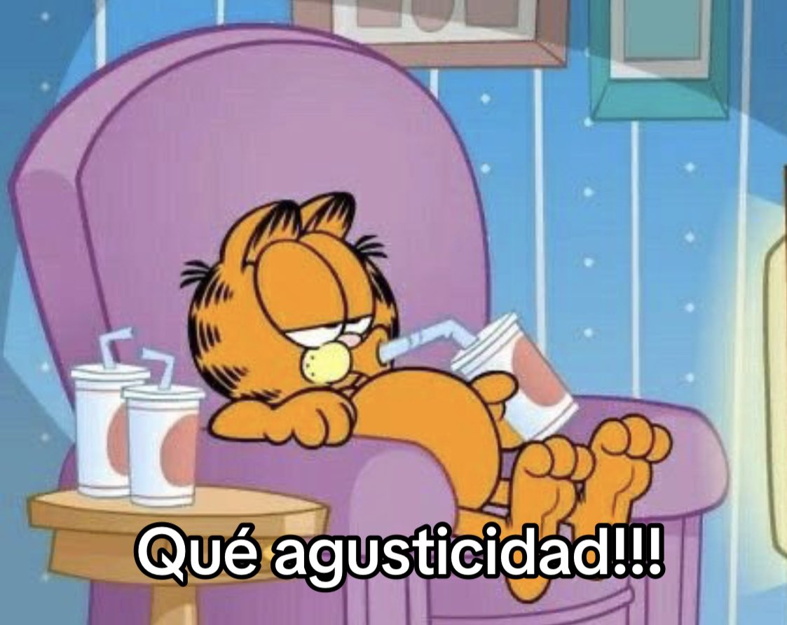 Guarromantico_'s tweet photo. “Pobre de mijo, de seguro tiene mucho trabajo ahorita”

Yo en el trabajo: https://t.co/CwIOZ78xIK