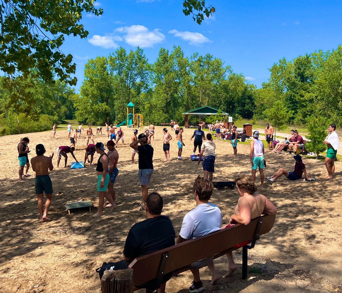 AlmaScotsFB's tweet image. Well deserved day at the park
#HUNT