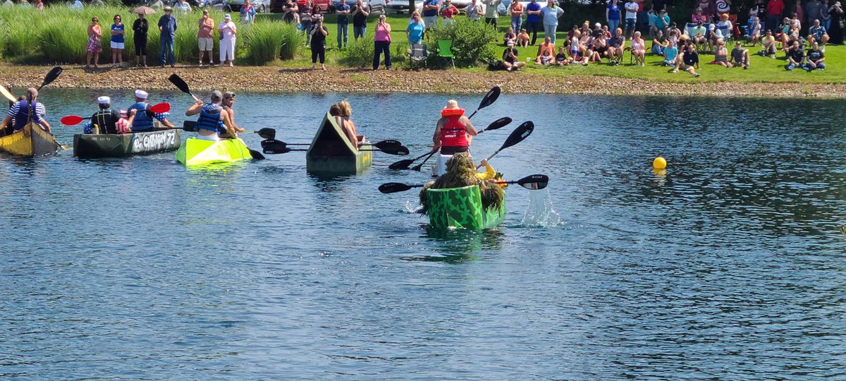 IvyTechSBE's tweet photo. Ivy Tech students and staff are excited to be part of the Crossroads United Way Cardboard Boat Race for the 3rd year in a row! #GOIVY https://t.co/CcTqRkV1Vg
