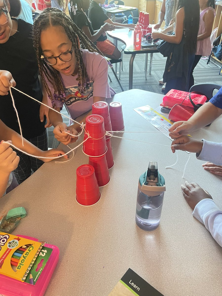 Alondra Rios tweet media