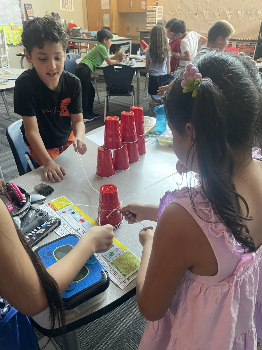 Alondra Rios tweet media