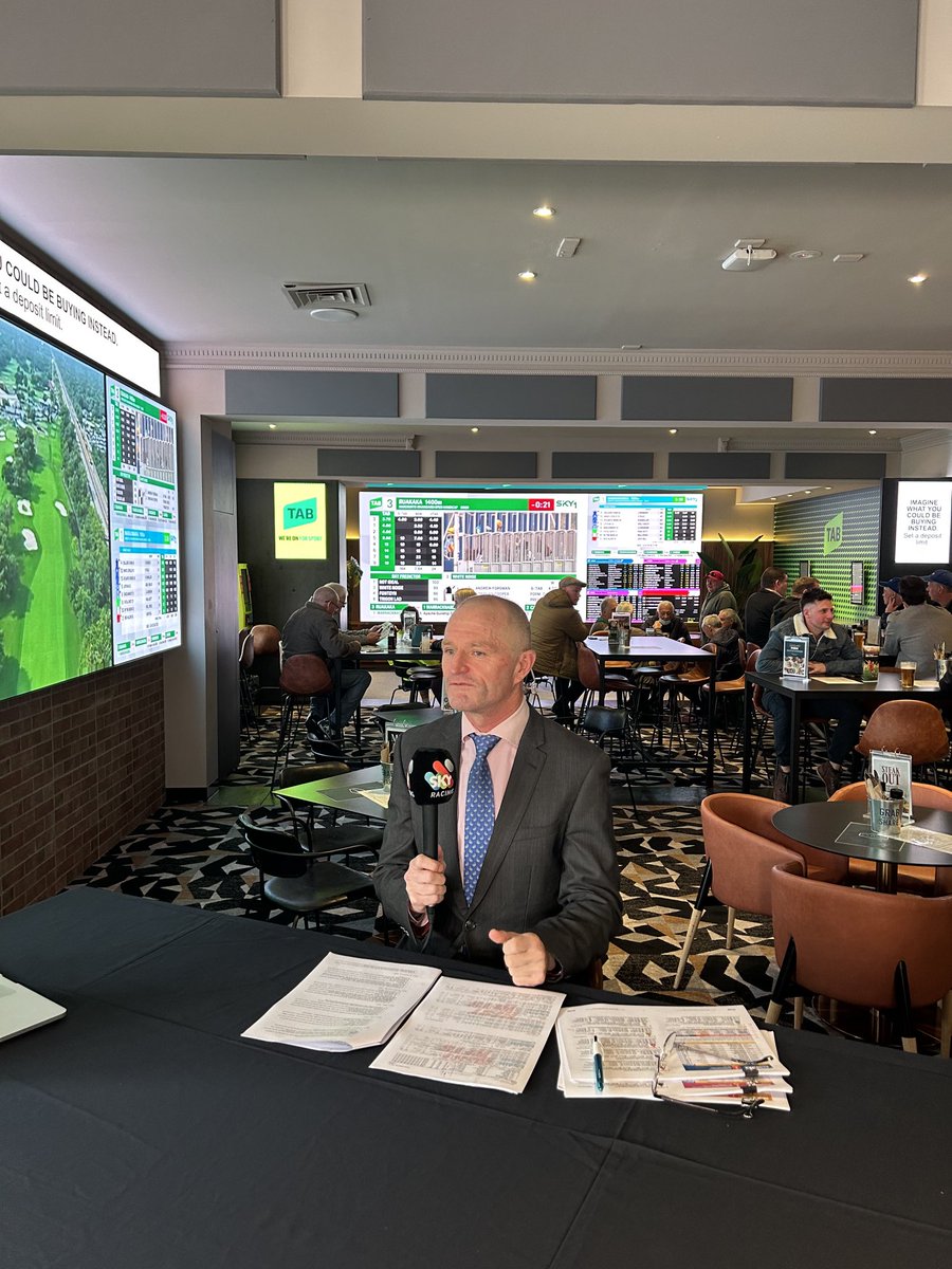 GatorGately's tweet photo. @SkyRacingAU #Zagames Let’s do this !! #Sky1 #freestuff https://t.co/w4Kw6LBKg5