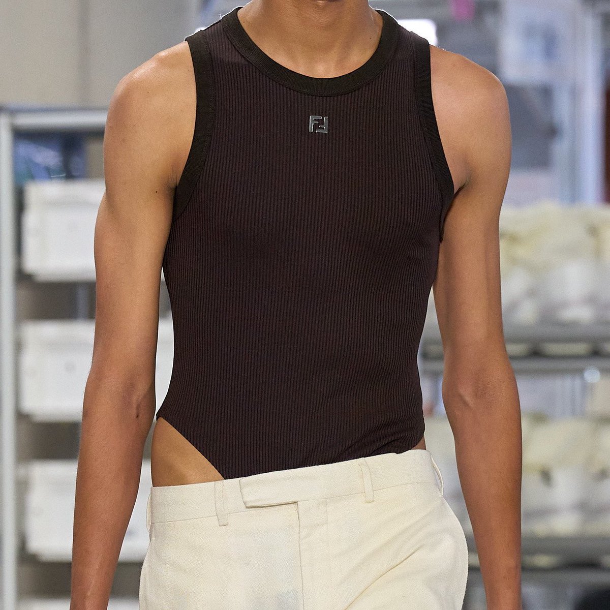 diorangxl's tweet photo. Fendi Spring 2024 Menswear https://t.co/M5wIItcHYI