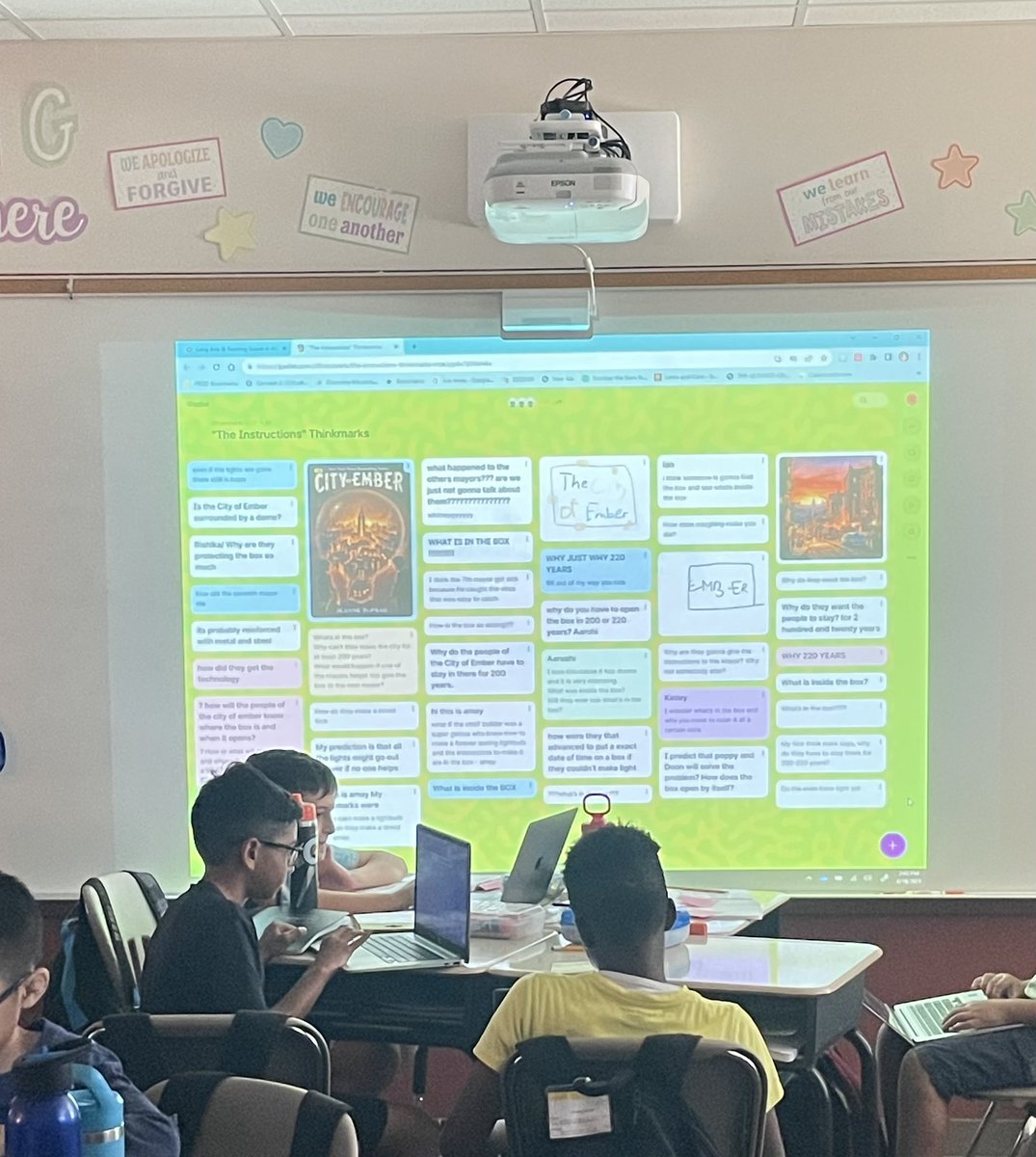 Hamlett_ASE's tweet image. My fourth graders loved using Padlet today to show off their metacognition skills. We can’t wait to start our novel study on Monday! @ASE_Dalmatians #funinfourth #techmoment