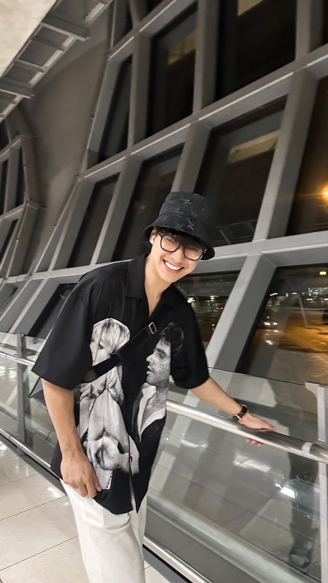 ohmpawatt's tweet photo. Morning👋🏻 https://t.co/UERiFgqeFn