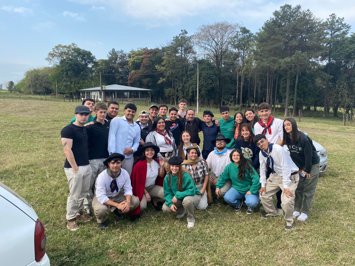 juanchyypazz's tweet photo. Gracias eternas EAS 🖤💚🖤 https://t.co/pE4JktFQ9Q