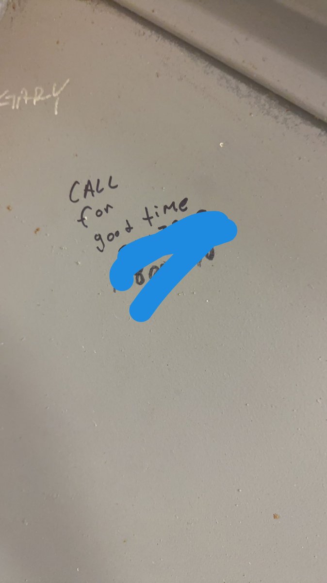 NinjuzT's tweet photo. Give me a B in highschool?
Have fun getting calls from horny Nashville gentlemen for years #PaintTheCity https://t.co/xmfneASF9F