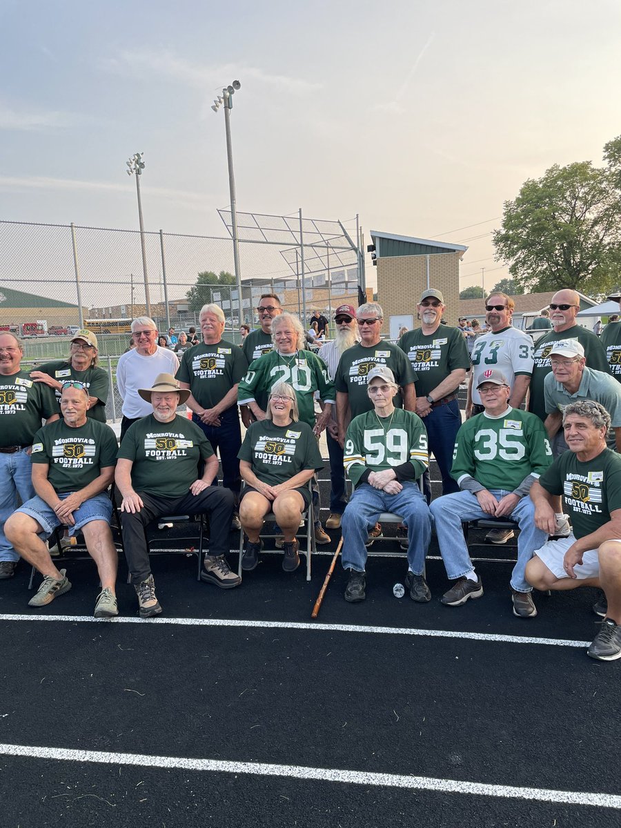 🏈 Special night as the Bulldogs score 50 on the 50th anniversary of Monrovia football

FINAL
Monrovia 50
Cardinal Ritter 15