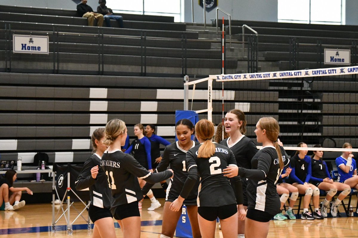 CapCityCavsVB's tweet photo. Blue and Silver Scrimmage was a total success tonight! Thank you to everyone who came out and donated snacks for the season! Your Lady Cavs are ready to make you proud! #Persevere #GoCavsGo #BleedBlue #CC4L https://t.co/5taNJnwQEb