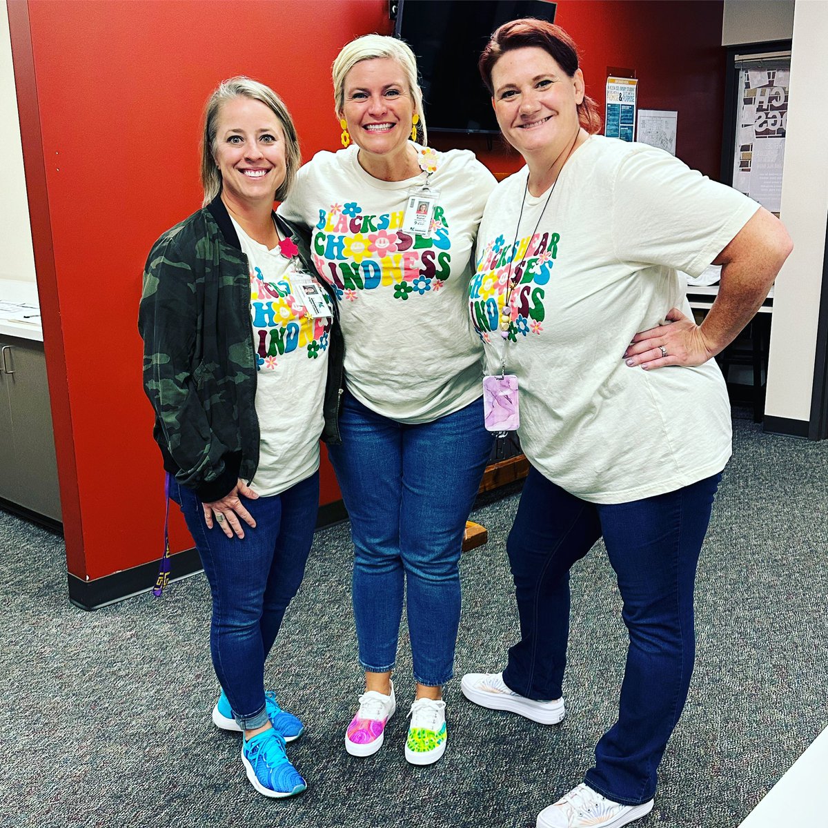 First full week of school kept us moving and grooving at Blackshear! Grateful for these two for jumping right into all the fun and loving our buffaloes! #BlackshearChoosesKindness #PeaceLoveBuffaloes #lovemyteam