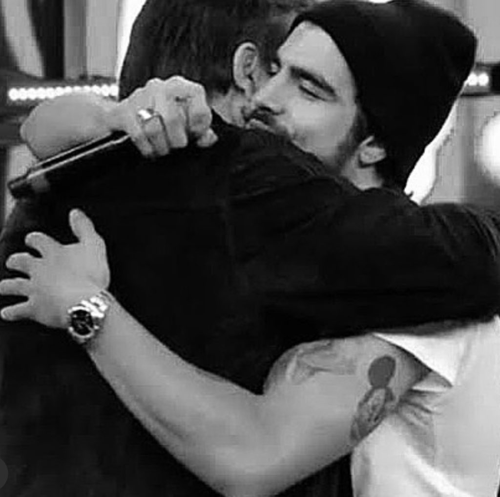 matheuscaseca's tweet photo. E o Caio Castro que matou o Faustão https://t.co/iavxw6KPcr