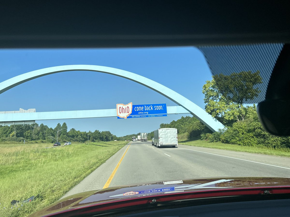 Adam Tschuor tweet media