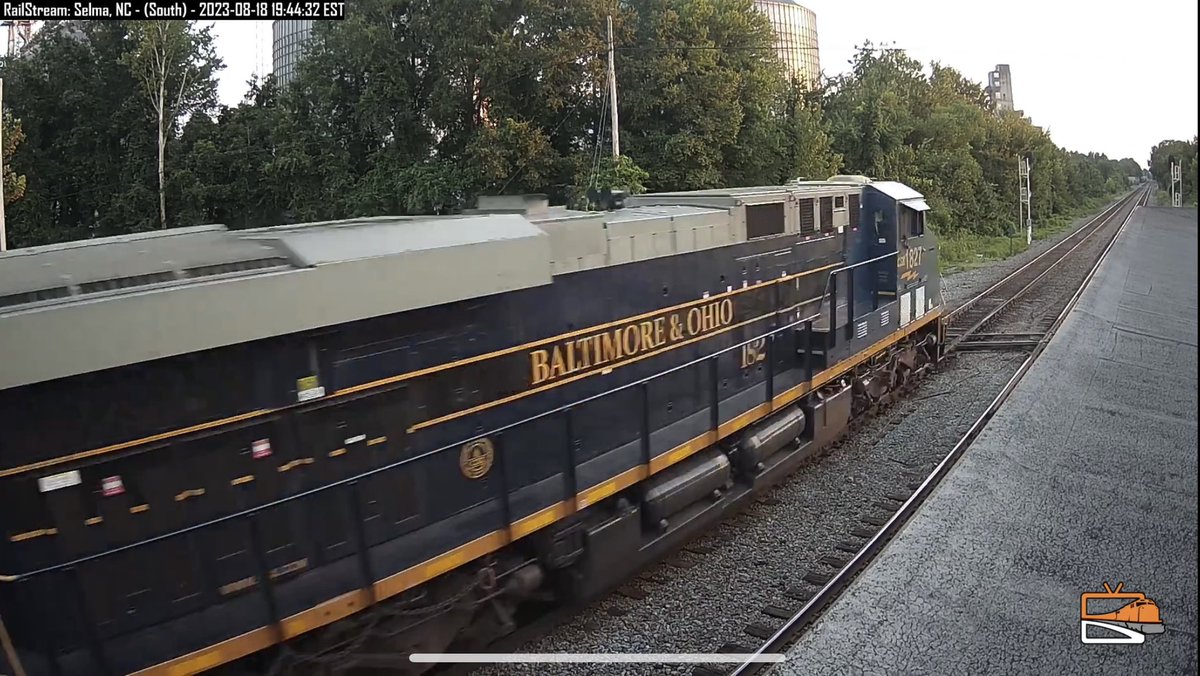 railstream's tweet image. Another one off our list! @CSX B&amp;amp;O heritage unit caught on our @TownofSelma #railcam 

#trainspotter #railfan