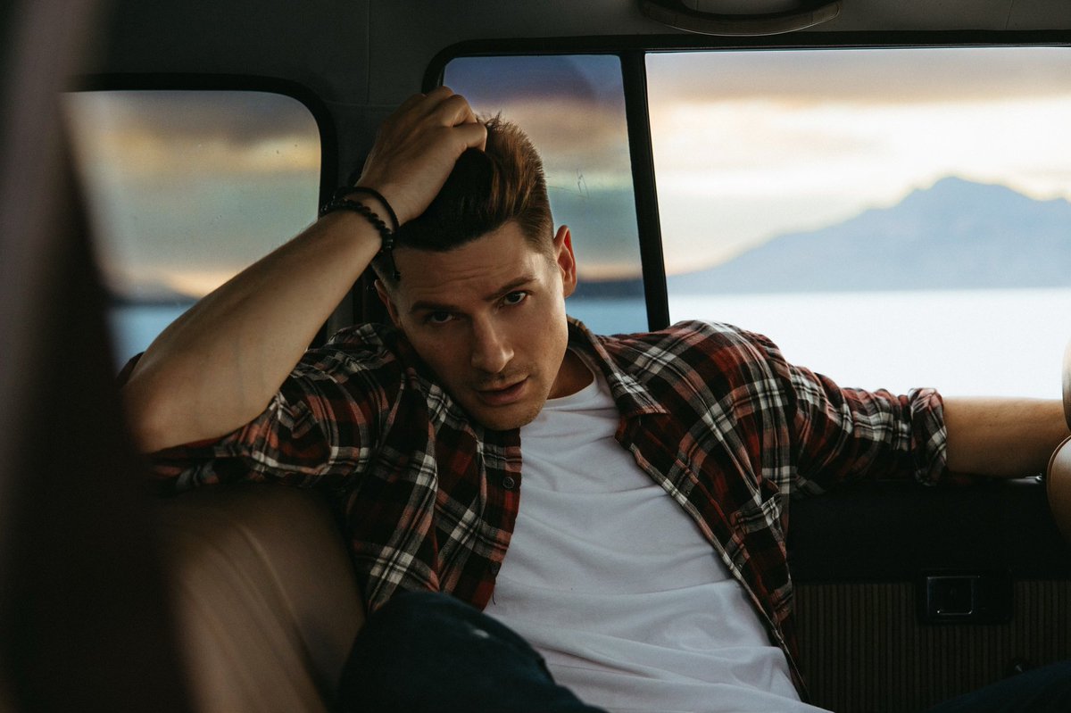 Robertpwatkins's tweet photo. #flannel #utah #photography 📷@rgala https://t.co/a7lboxds9t