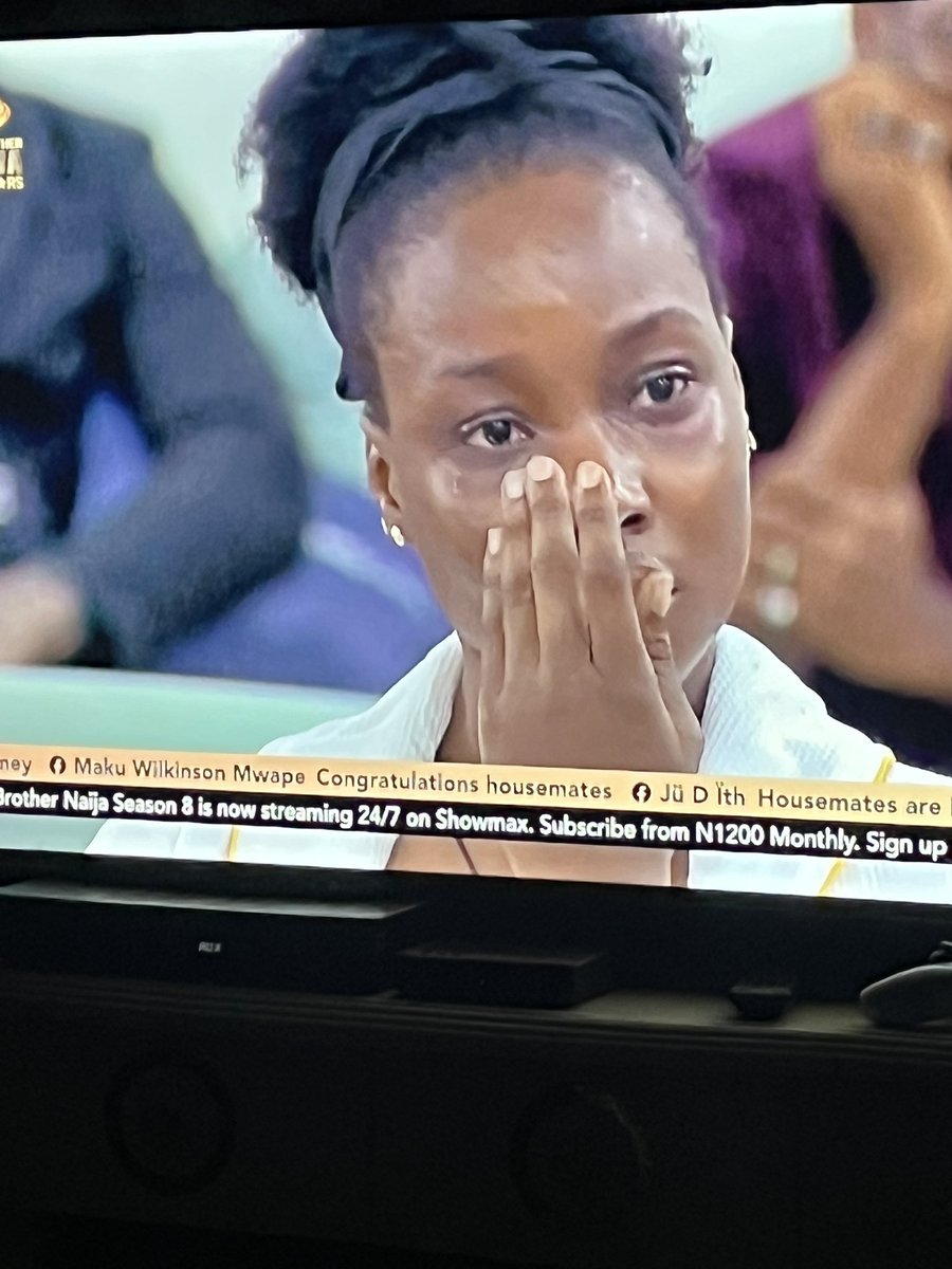 ZeeeZhei's tweet photo. Anytime I come across this my heart Breaks 🥺☹️💔
Bayaaaaaa boo.
You are destined for greatness💪
The win is all yours💃🏼
"Go baye ,go Baye Gooo"
#Onenonlygenz_baddie
#IlebayeOdiniya
#BBNaijaAllStars https://t.co/4ecRYekrqJ