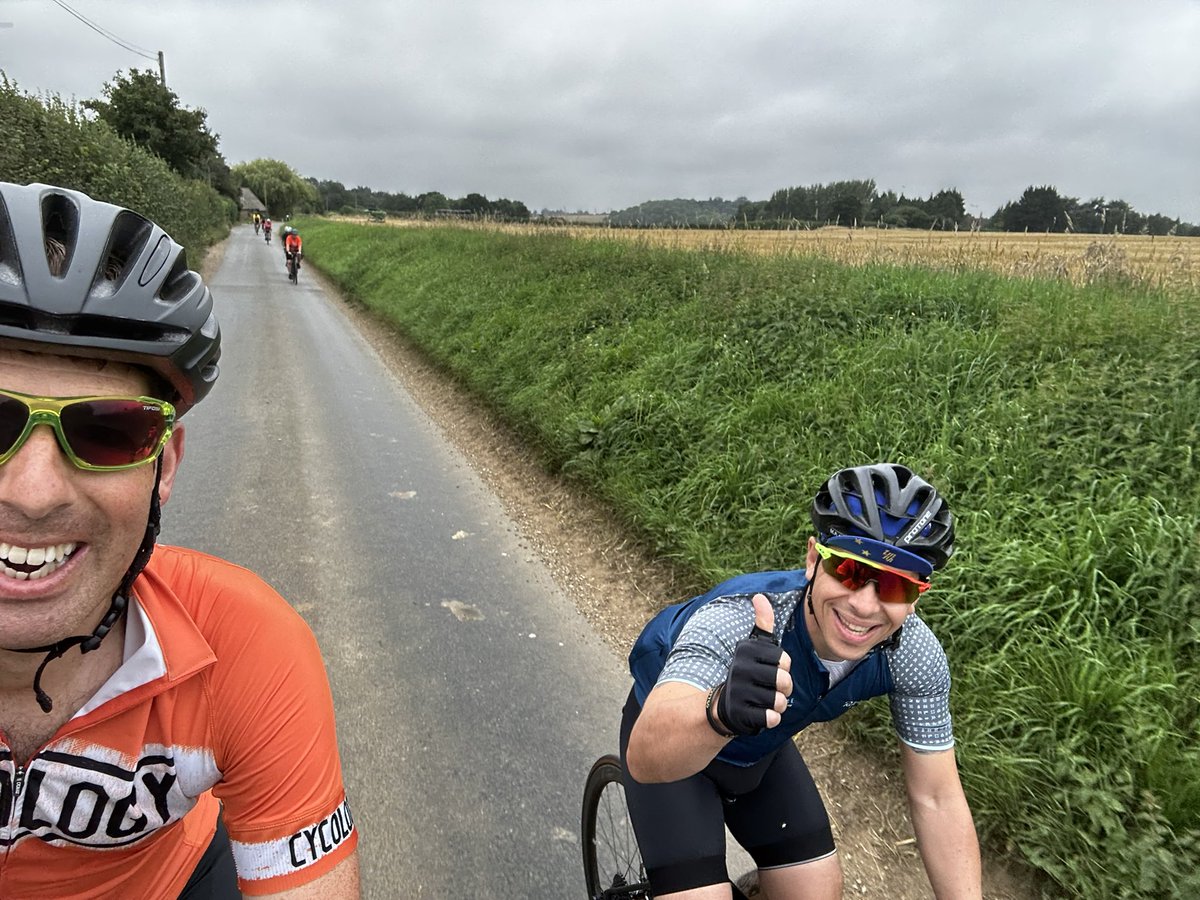 shotleypeat's tweet photo. Day 3 Lap of Anglia ✅

Big day with some proper challenges.  Pulled through the fens thanks to some powerhouses at the front.

Cracking hotel tonight and beer waiting when we got in👍🏻 

Day 4 tomorrow and it’s beautiful north Norfolk to see as back 2 HQ

https://t.co/9AlNsKkb3J https://t.co/u9qQafaS49