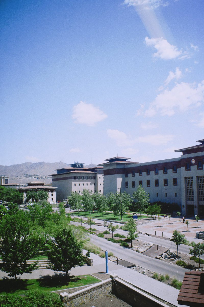 israeelg2's tweet photo. My beautiful campus… https://t.co/fFm8r7cCQx