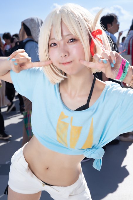 Twitterのコスプレ画像15