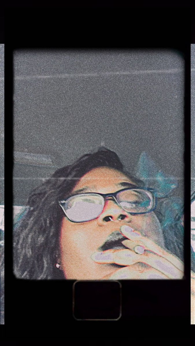 blaccbihh's tweet photo. It’s 4:20 somewhere https://t.co/ftYPCt6bTM