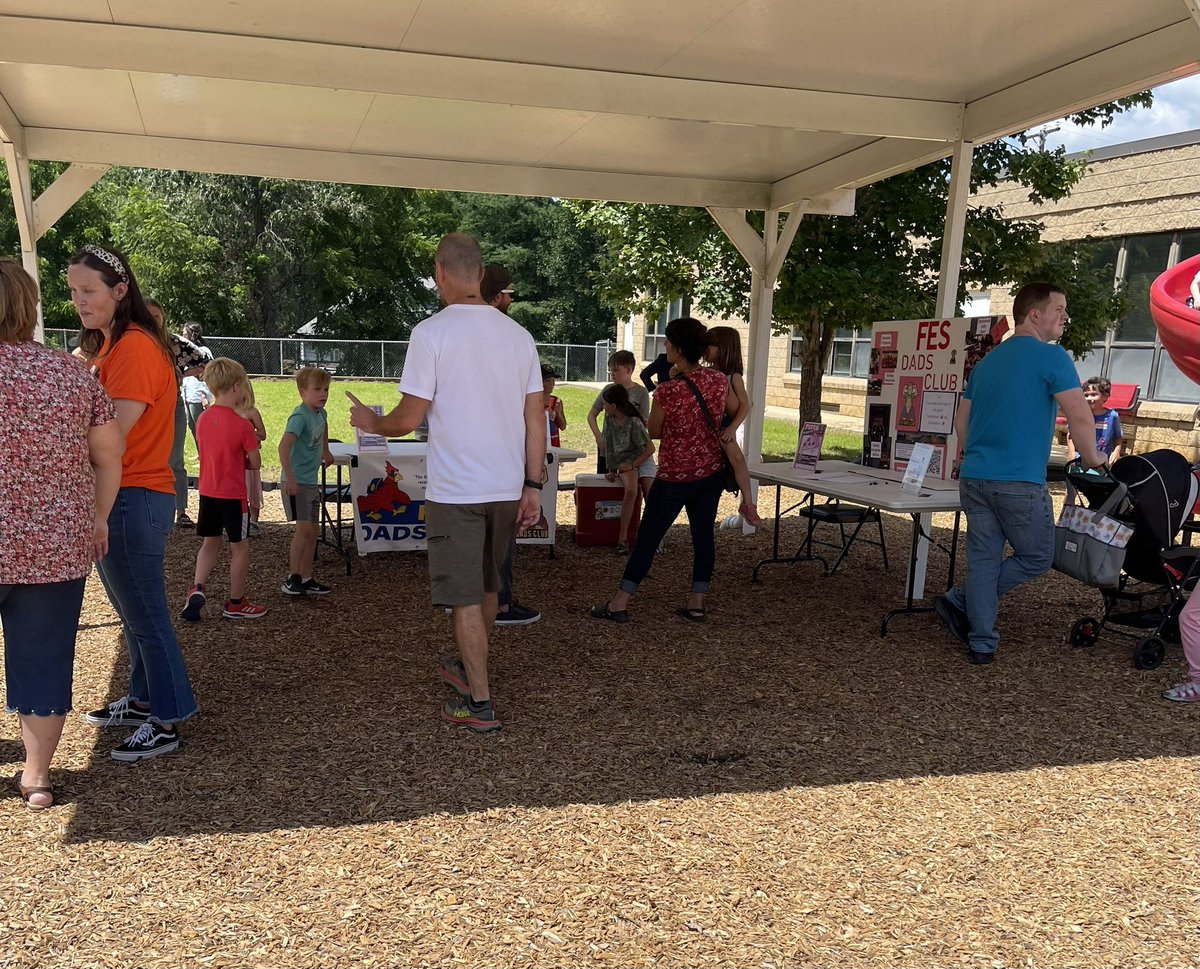It was an amazing afternoon at Fairview  meeting our new kindergarteners with popsicle time. Thank you to our teachers, Dads Club and PTA for all your hard work and support! #allin