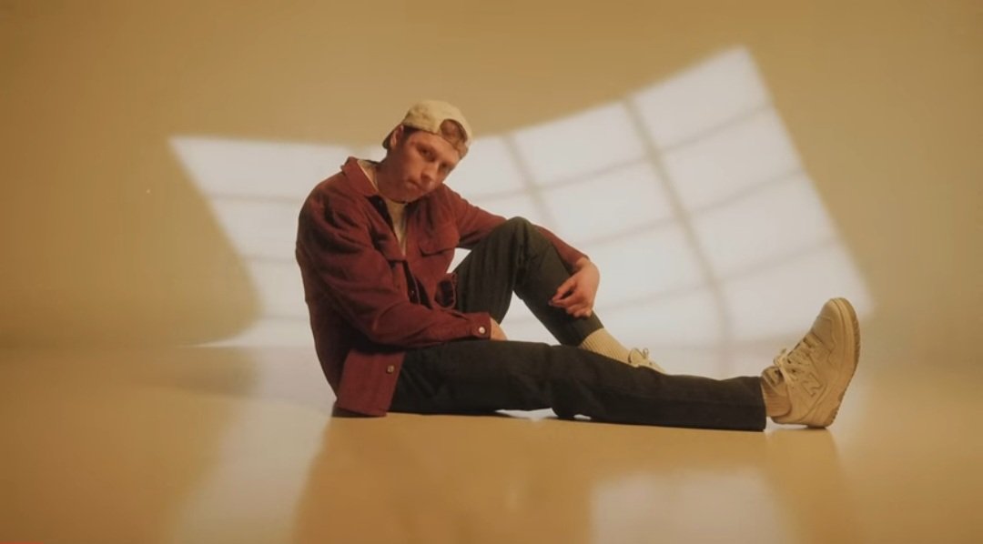 NEW MUSIC FRIDAY
⚪️⚪️⚪️
<a href="/B00stedMusic/">B00sted</a> - She Wanna (Official Visualizer)
⚪️⚪️⚪️
WATCH ON YOUTUBE: youtu.be/D0s9UmJ8830
⚪️⚪️⚪️
Director/Producer: <a href="/lindseyblane/">Lindsey Blane</a>
⚪️⚪️⚪️
#NewMusic #NewMusicFriday #B00sted #SheWanna #OfficialVisualizer #OutNow #YouTube #LindseyBlane #604Records