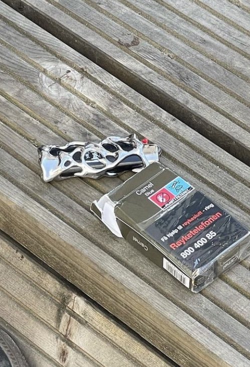 99reference's tweet photo. Metallic Lighter Case by Room One 🔥 https://t.co/arUrnWUeoP
