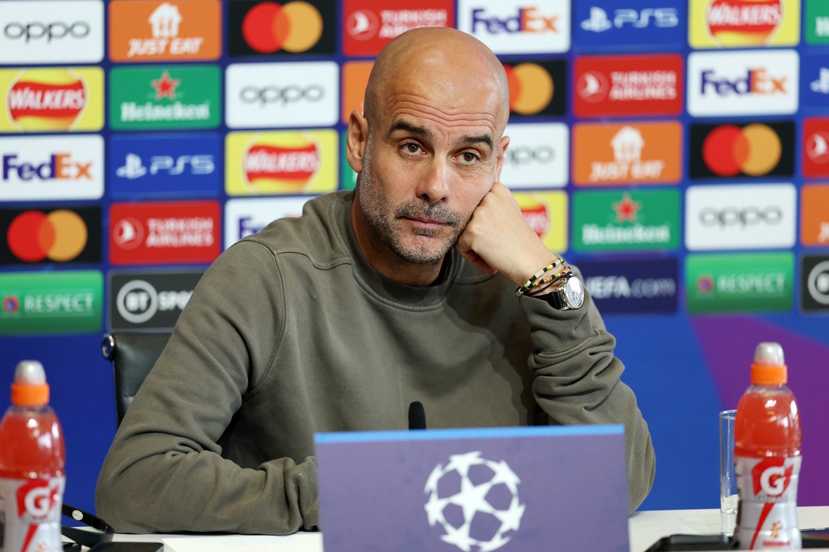 centregoals's tweet photo. 🚨🚨| Pep Guardiola: "Everyone complains about Saudi Arabia, but when Saudi Arabia knocks on the door, all clubs open the door, red carpet: 'What do you want my friend? I'll sell everything!' So happy! Ah... complain for everything, but everyone opens the door!" 

[@BeanymanSports]