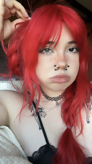 Ya ya cherry bomb https://t.co/A7B2RFo08c