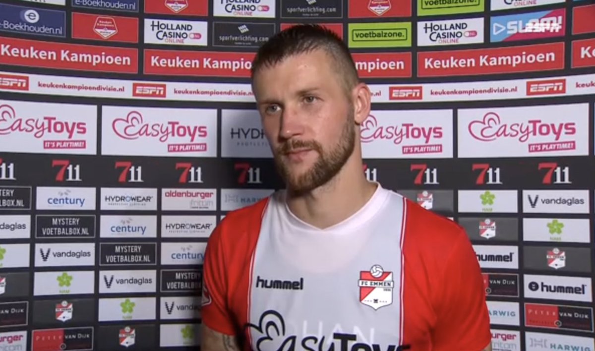 vvv_venlo's tweet photo. FC Emmen-speler reageert op Wikipedia-rel: 'Door de zure appel heen bijten' https://t.co/xxhCdIXBNr https://t.co/G28JavZxWt