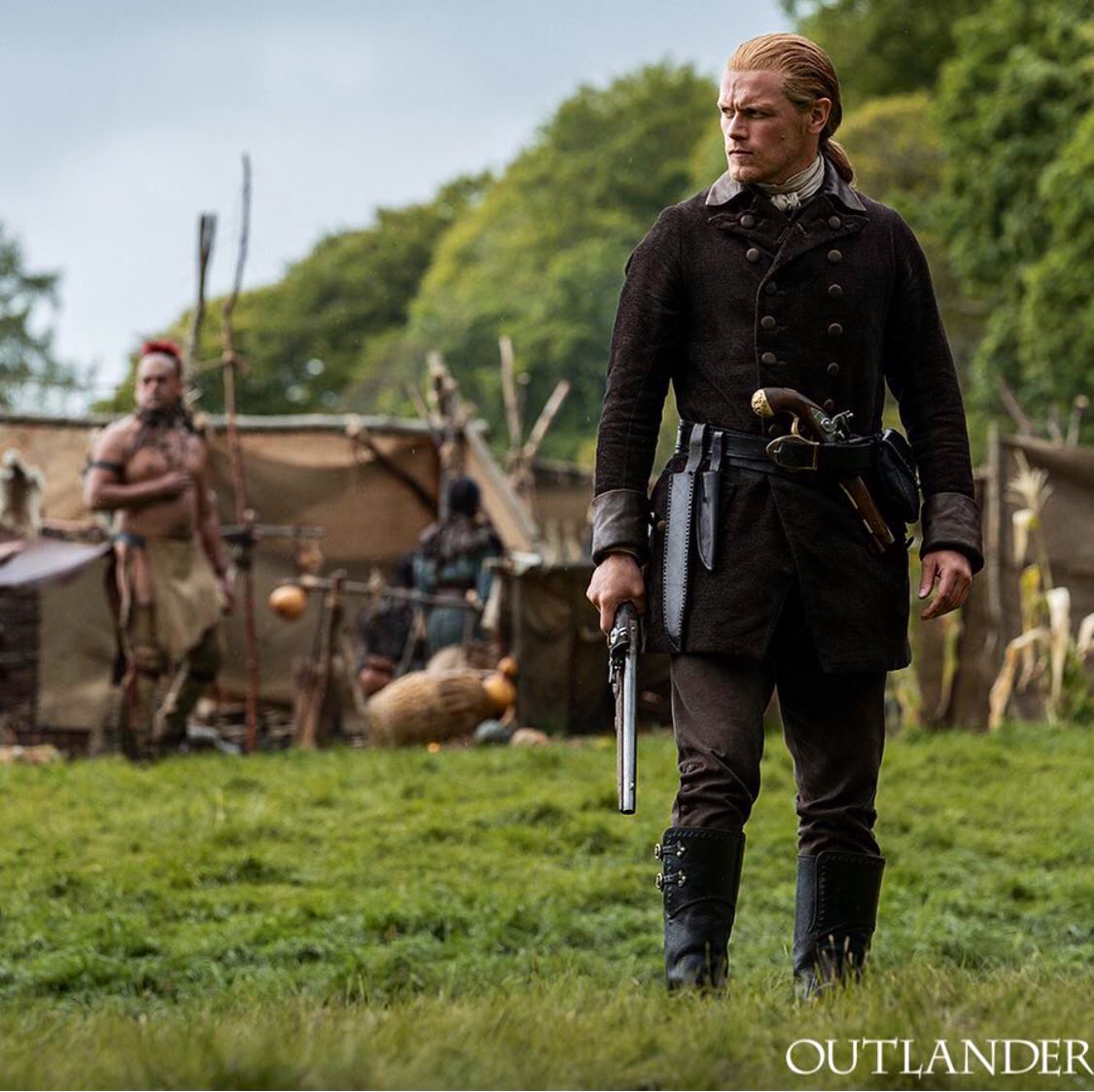 🌟 WRONG ANSWERS Jamie looks really annoyed. What’s going on? #Outlander #FridayFun