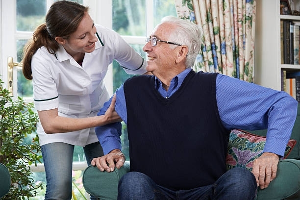 AppliedHomeCare's tweet photo. Falls can result in serious injuries, especially for older individuals. Installing grab bars and handrails in bathrooms and stairways offers support and stability, and adequate lighting throughout the home is crucial, especially at night! https://t.co/0qdVasRoXN