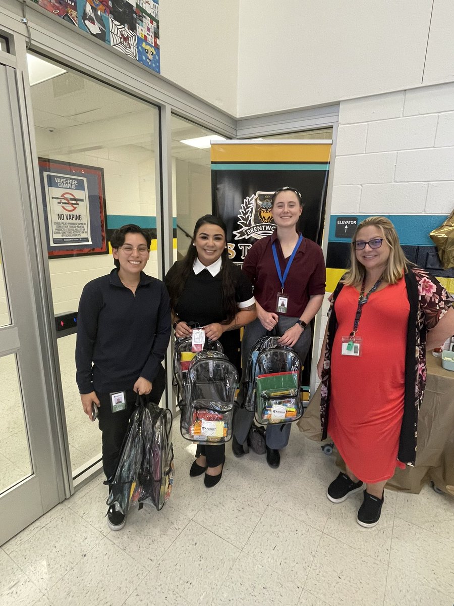 APSimpson2022's tweet photo. A huge thank you to Knight Aerospace for their donations of school supplies and backpacks!

@Brentwood_STEAM !
@EISDofSA 
#GoBigGoEdgewood 
#ThinkPlayWinEISD
#EdgewoodProud
#VikingStrong https://t.co/BDU8mUVaHv